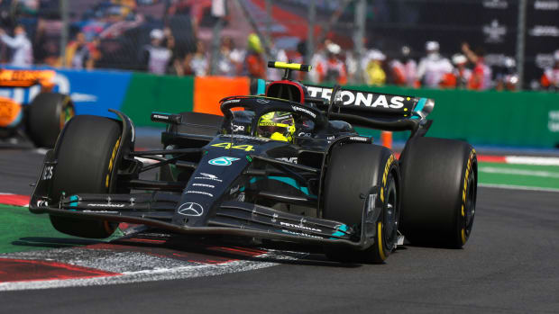 Lewis Hamilton Mercedes (42)